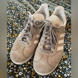 Adidas Gazelle Size 6